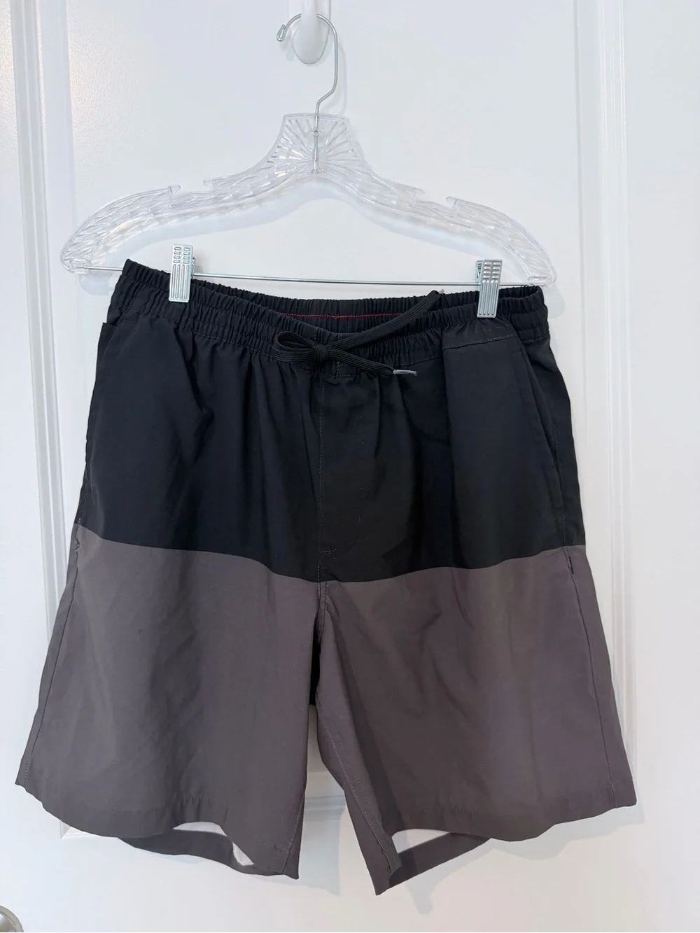 Vans Men's Black and Charcoal Two-Tone Swim Trunks